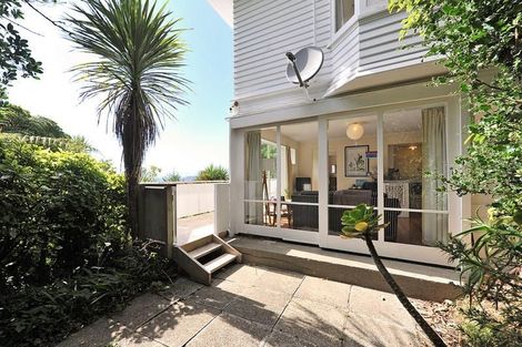 Photo of property in 37 Putnam Street, Northland, Wellington, 6012