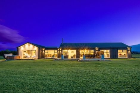 Photo of property in 165 Tirohanga Road, North Taieri, Mosgiel, 9092