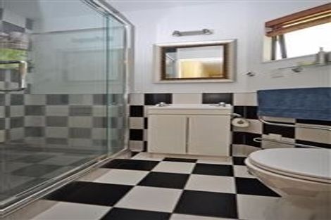 Photo of property in 1/10 Marina Road, Torbay, Auckland, 0630