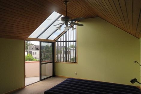 Photo of property in 17 Hostel Access Road, Eastern Beach, Auckland, 2012