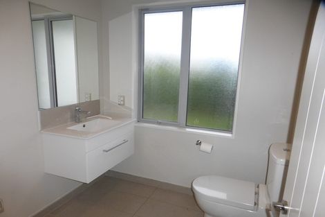 Photo of property in 8 Caulfield Avenue, Halswell, Christchurch, 8025