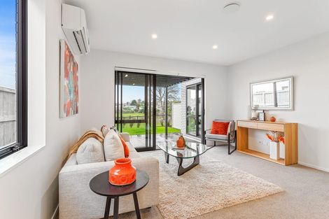Photo of property in 17 Lady Mckenzie Mews, Takanini, 2112