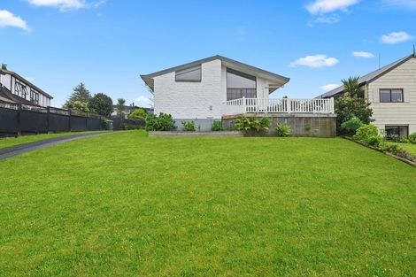 Photo of property in 112 Aberdeen Drive, Dinsdale, Hamilton, 3204