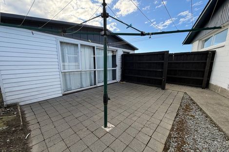 Photo of property in 37 Kathleen Crescent, Hornby, Christchurch, 8042