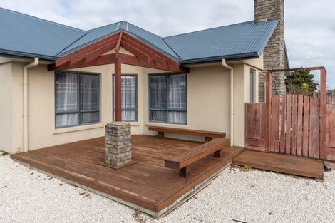 Photo of property in 5 Sovereign Place, Rototuna North, Hamilton, 3210