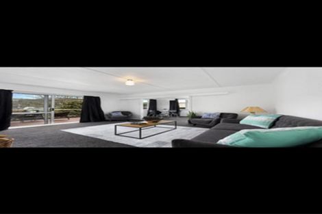 Photo of property in 1319 High Street, Taita, Lower Hutt, 5011