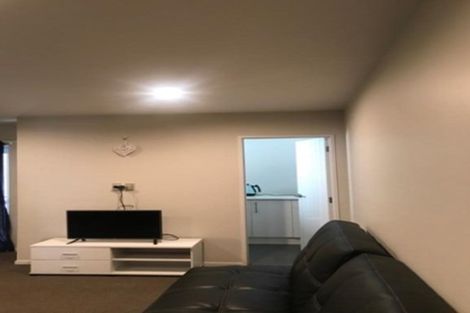 Photo of property in 42 Borneo Drive, Fairview Heights, Auckland, 0632