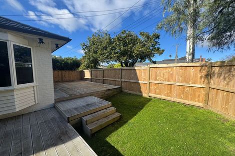 Photo of property in 2/32 Doment Crescent, Orewa, 0931