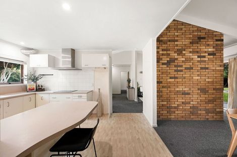 Photo of property in 60 Pulham Crescent, Queenwood, Hamilton, 3210