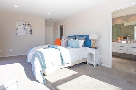 Photo of property in 78 Godfrey Drive, Orewa, 0931