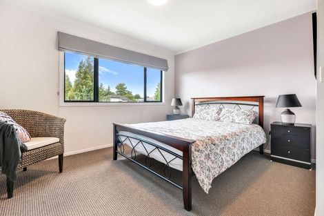 Photo of property in 16/64 Kawaha Point Road, Kawaha Point, Rotorua, 3010