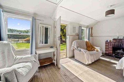 Photo of property in Ledingham Cottage, 46 Mcskimming Road, Patearoa, 9398