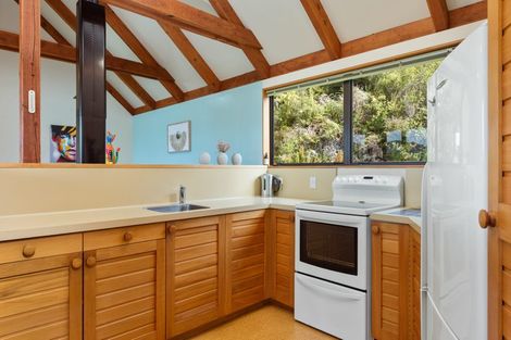 Photo of property in 556 Moetapu Bay Road, Moetapu Bay, Picton, 7282