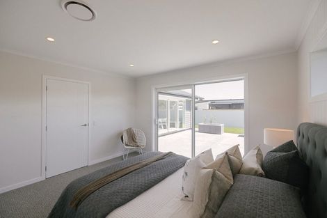 Photo of property in 2 Gratitude Way, Kelvin Grove, Palmerston North, 4414
