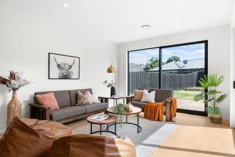 Photo of property in 10 Ferbane Way, Halswell, Christchurch, 8025