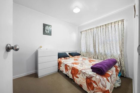 Photo of property in 1/162 Pigeon Mountain Road, Half Moon Bay, Auckland, 2012