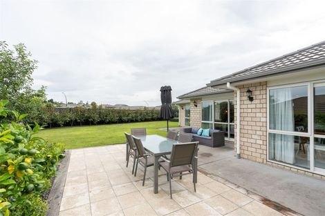 Photo of property in 60 Magellan Rise, Flagstaff, Hamilton, 3210