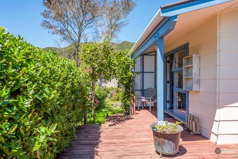 Photo of property in 2/2 Haig Street, Waterloo, Lower Hutt, 5011