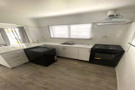 Photo of property in 47 Gilbass Avenue, Hamilton Lake, Hamilton, 3204