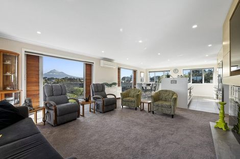 Photo of property in 3 Ponderosa Place, Opunake, 4616