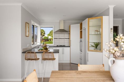 Photo of property in 60 Alva Glen Place, Pyes Pa, Tauranga, 3112