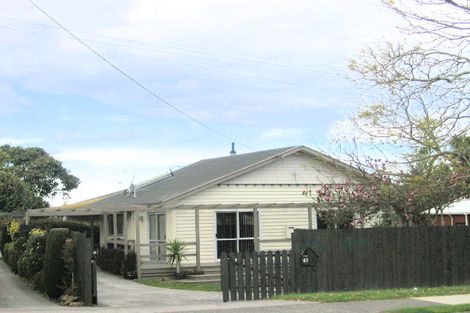 Photo of property in 45 Bellevue Road, Brookfield, Tauranga, 3110