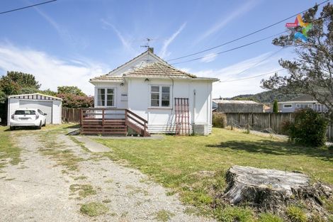 Photo of property in 6 Bryant Grove, Taita, Lower Hutt, 5011