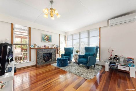Photo of property in 15 Astley Avenue, New Lynn, Auckland, 0600