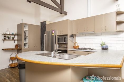 Photo of property in 12 Wallace Street, Featherston, 5710