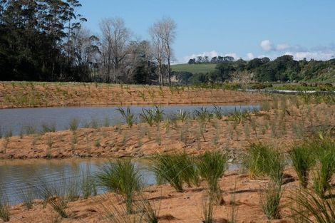 Photo of property in 10 Hurihuri Road, Okura Bush, Silverdale, 0794