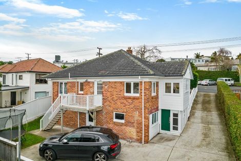 Photo of property in 11 Riddell Road, Glendowie, Auckland, 1071