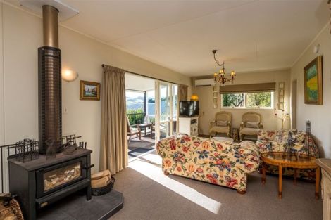 Photo of property in 13 Muter Street, Akaroa, 7520