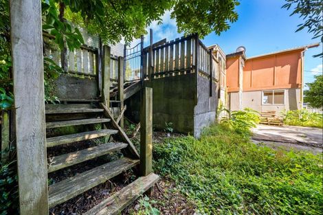 Photo of property in 50a Woodleigh Street, Frankleigh Park, New Plymouth, 4310