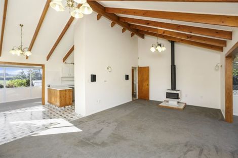 Photo of property in 18b Karamea Street, Whalers Gate, New Plymouth, 4310