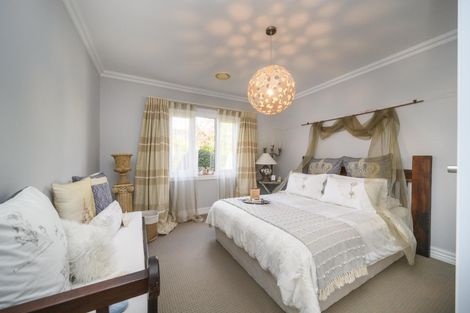 Photo of property in 6 Carlton Avenue, Palmerston North, 4414