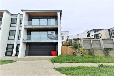 Photo of property in 1 Waka Street, Albany Heights, Auckland, 0632