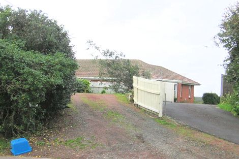 Photo of property in 31 Moffat Road, Red Beach, 0932