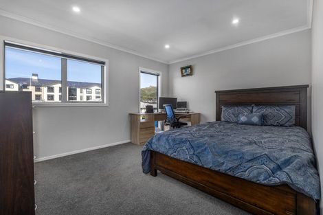 Photo of property in 34 Bluff Road, Kenepuru, Porirua, 5022