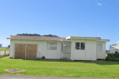 Photo of property in 144 Pipi Road, Whangamata, 3620
