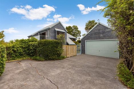 Photo of property in 2/54 Alexander Street, Cockle Bay, Auckland, 2014