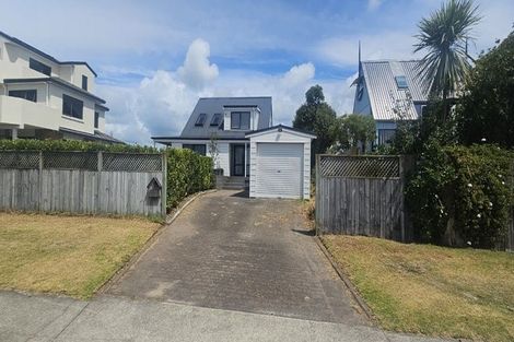 Photo of property in 56 Dickson Road, Papamoa Beach, Papamoa, 3118