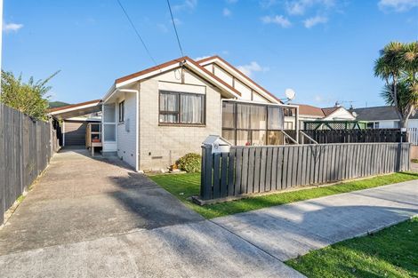 Photo of property in 1/3 Ararino Street, Trentham, Upper Hutt, 5018