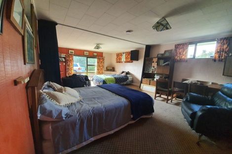 Photo of property in 109 Nine Mile Road, Westport, 7892