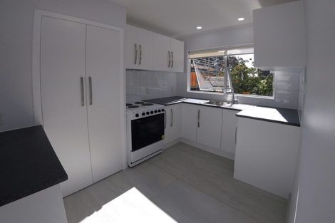 Photo of property in 10/41 Anzac Road, Browns Bay, Auckland, 0630