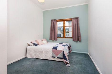 Photo of property in 16 Hamilton Road, Hataitai, Wellington, 6021