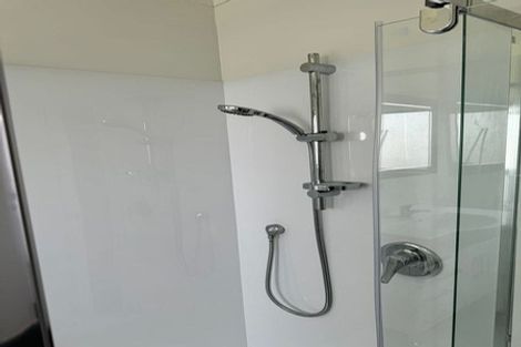 Photo of property in 1/42 Moncrieff Avenue, Clendon Park, Auckland, 2103