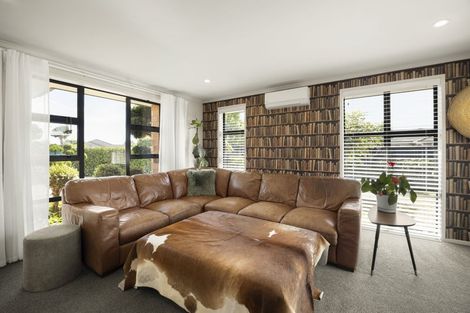 Photo of property in 1 Savannah Place, Rototuna North, Hamilton, 3210