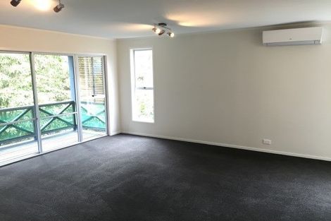 Photo of property in 64 Wirihana Road, Titirangi, Auckland, 0604