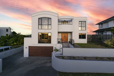 Photo of property in 20 Imran Terrace, Khandallah, Wellington, 6035