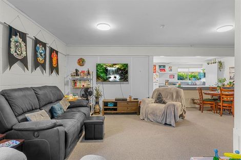 Photo of property in 15 Camellia Avenue, Ruakaka, 0116